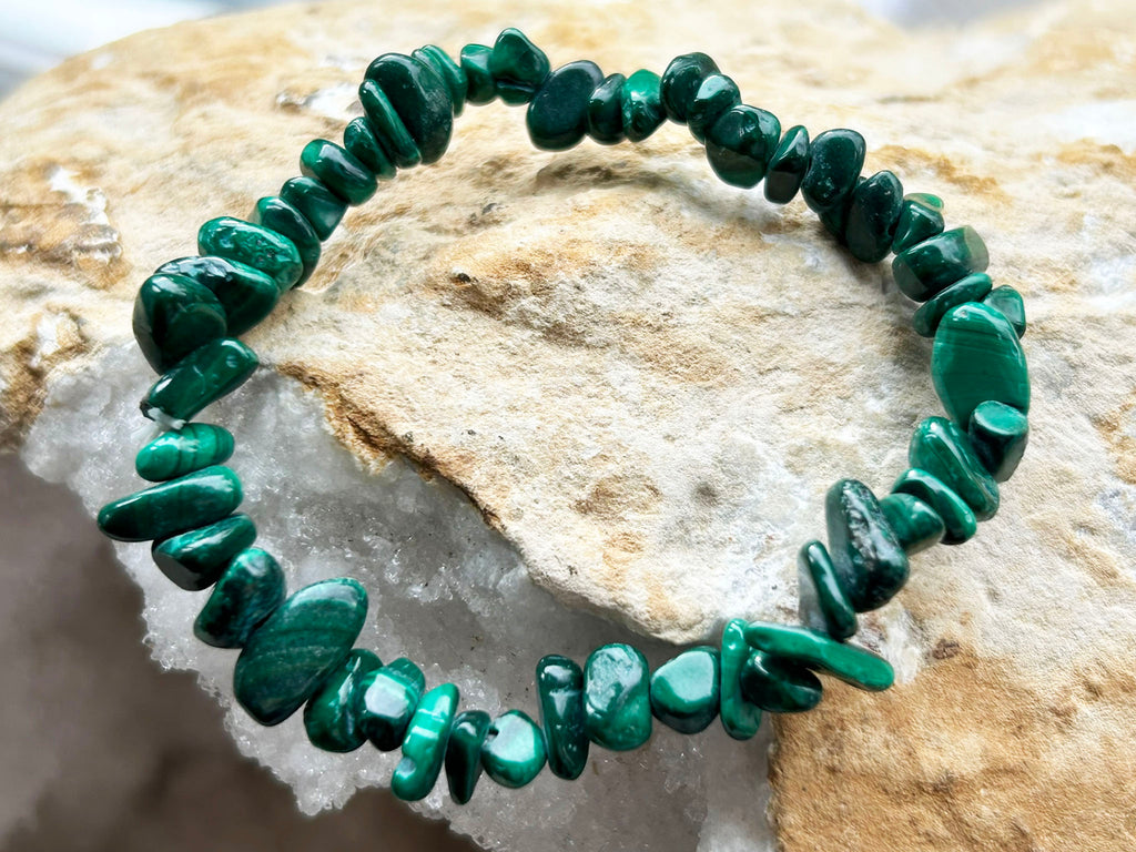 Malachite chip bracelet