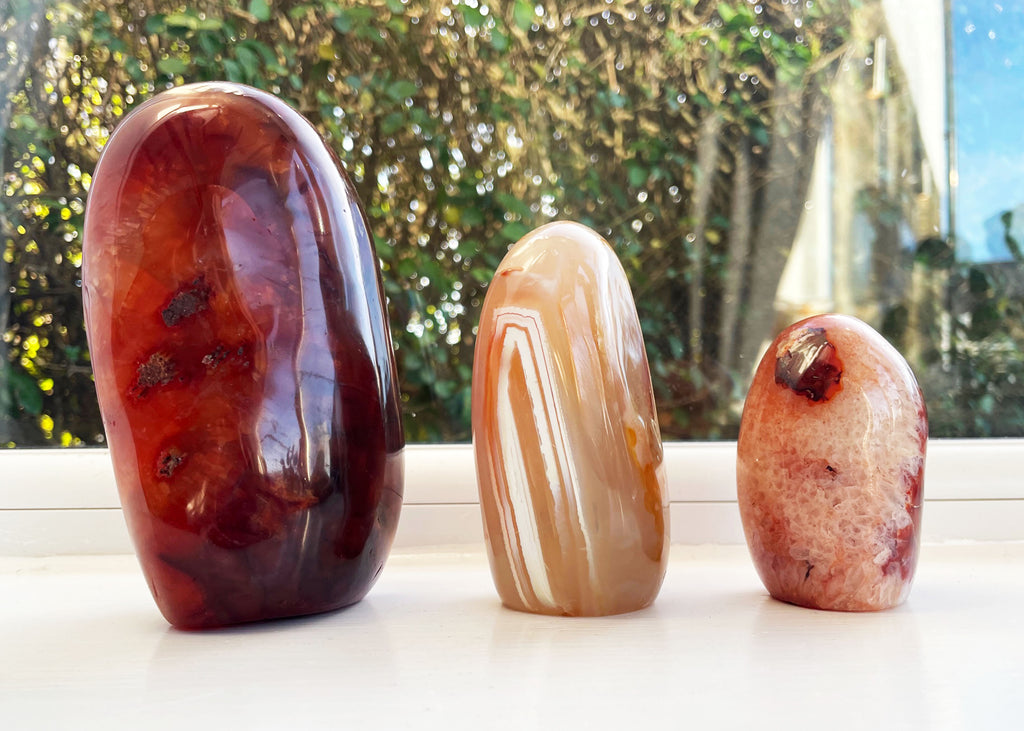 Carnelian cut base freeform
