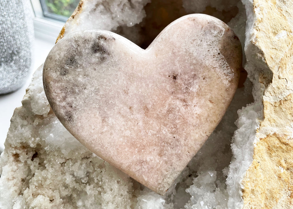 Sparkly Polished Pink Amethyst Heart On Metal Stand